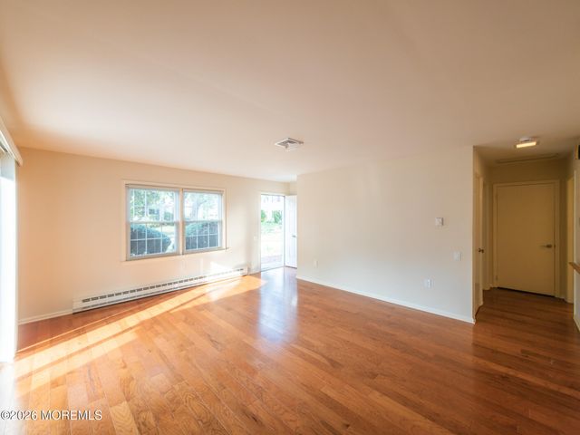 227A Manchester Lane, Monroe, NJ 08831
