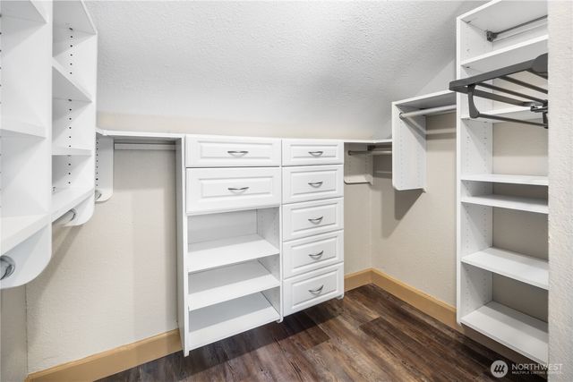 8920 240th Street SW, Edmonds, WA 98026