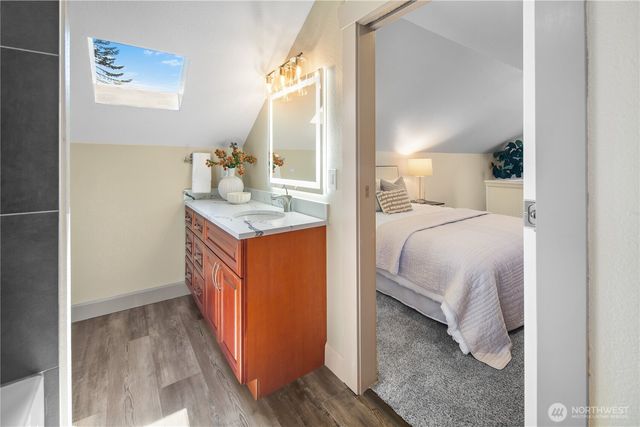 8920 240th Street SW, Edmonds, WA 98026