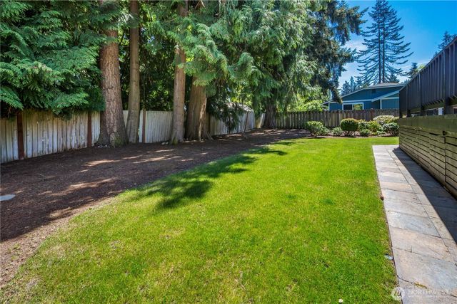 8920 240th Street SW, Edmonds, WA 98026