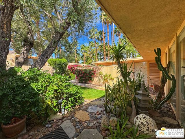 360 Cabrillo Road 220, Palm Springs, CA 92262