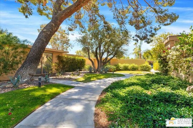 360 Cabrillo Road 220, Palm Springs, CA 92262