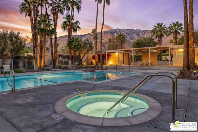 360 Cabrillo Road 220, Palm Springs, CA 92262