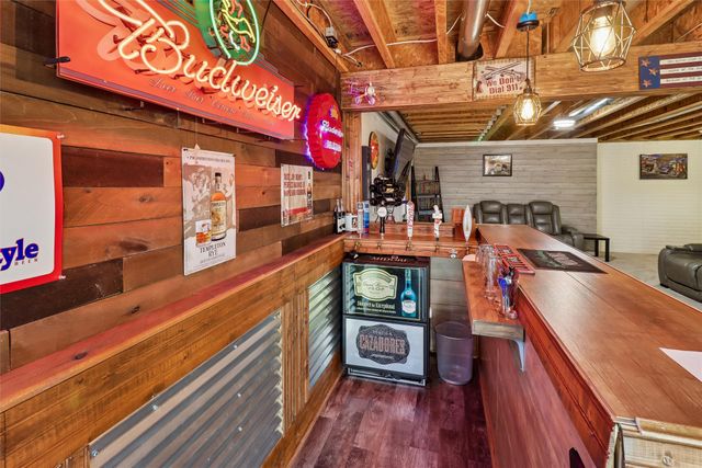 1504 W Jackson Avenue, Indianola, IA 50125