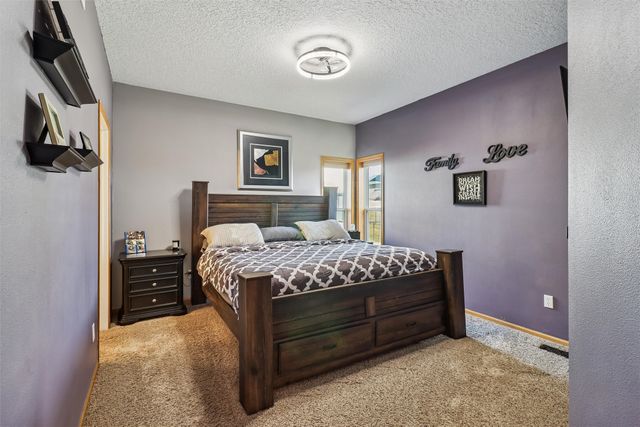 1504 W Jackson Avenue, Indianola, IA 50125