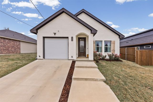 1326 Hemphill Street, Greenville, TX 75401