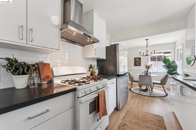 127 Behrens St, El Cerrito, CA 94530