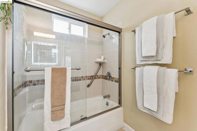 127 Behrens St, El Cerrito, CA 94530