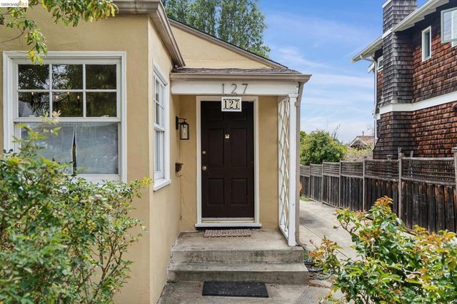 127 Behrens St, El Cerrito, CA 94530