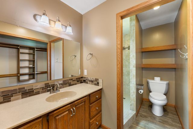 143 W NORTHWIND DR, Valley Center, KS 67147