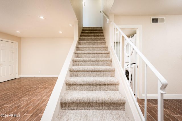 601 E PALO VERDE Drive 8, Phoenix, AZ 85012