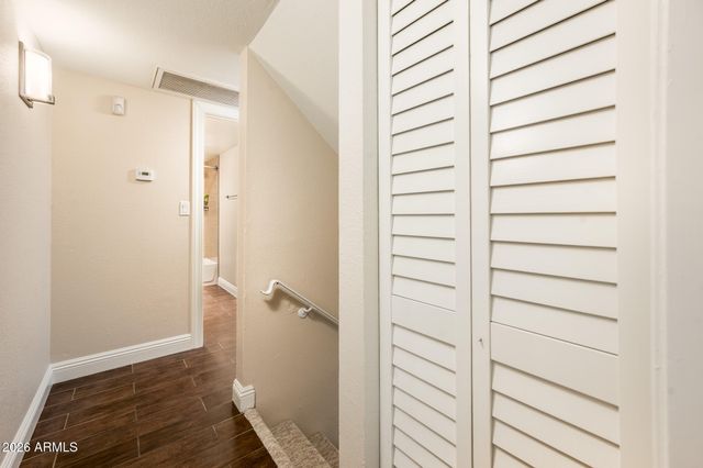 601 E PALO VERDE Drive 8, Phoenix, AZ 85012