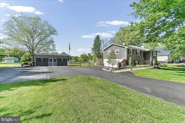 691 STATE RD, West Grove, PA 19390