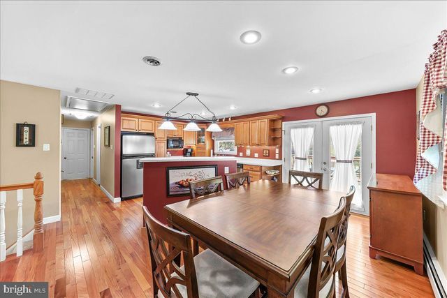 691 STATE RD, West Grove, PA 19390