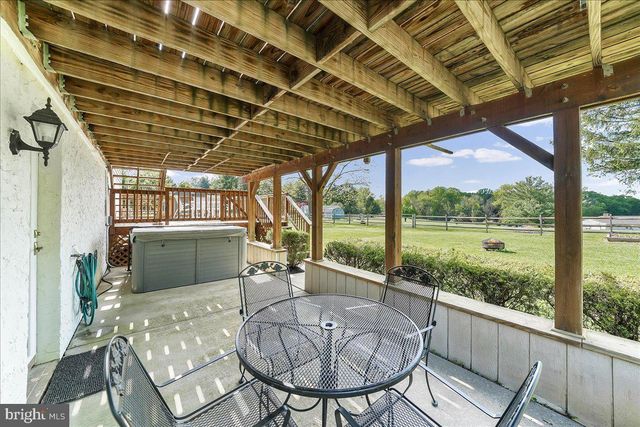 691 STATE RD, West Grove, PA 19390