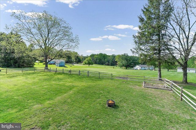 691 STATE RD, West Grove, PA 19390