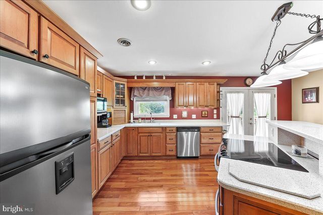 691 STATE RD, West Grove, PA 19390