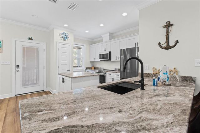 501 Conde Avenue, Dauphin Island, AL 36528