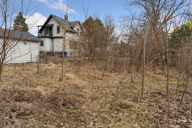 751 Curfew Street, Saint Paul, MN 55114