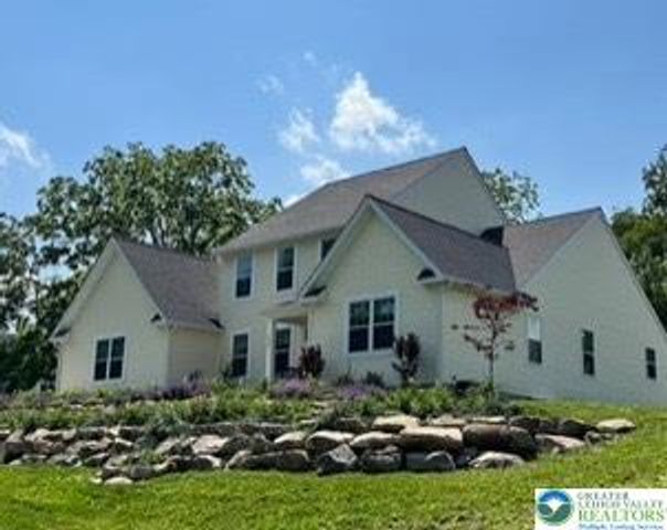 2645 Longridge Drive, Lower Saucon Twp, PA 18055