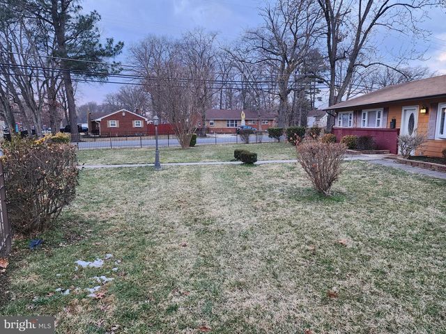 5481 MORRIS AVE, Suitland, MD 20746