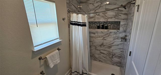 18103 Shaman Drive, Galveston, TX 77554