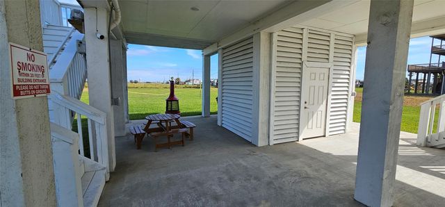 18103 Shaman Drive, Galveston, TX 77554