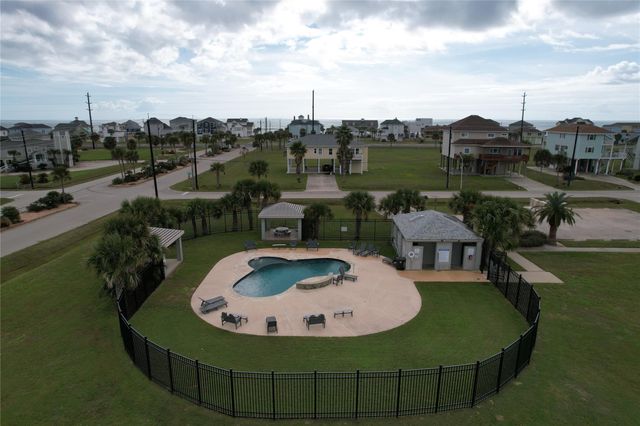 18103 Shaman Drive, Galveston, TX 77554