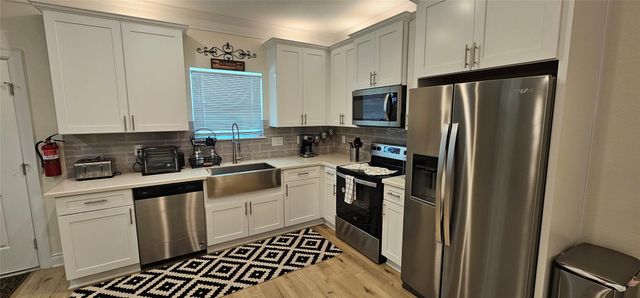 18103 Shaman Drive, Galveston, TX 77554