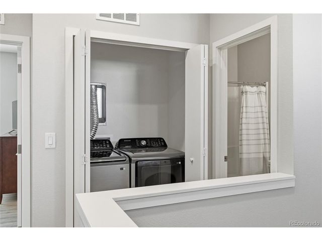 547 S Main St, Byers, CO 80103