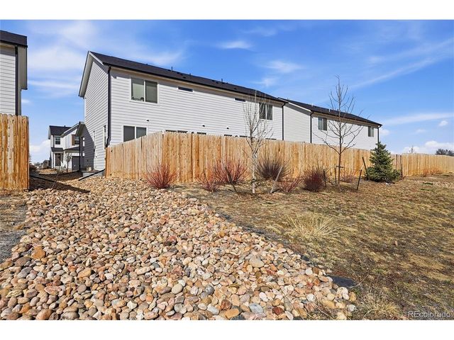 547 S Main St, Byers, CO 80103