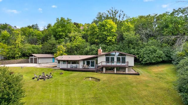 2715 Salem Road SW, Rochester, MN 55902