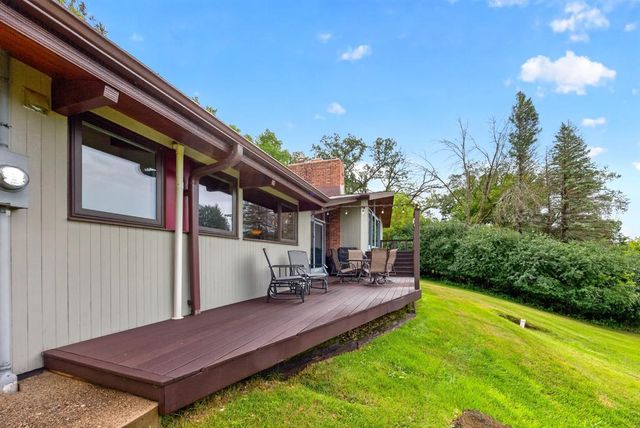 2715 Salem Road SW, Rochester, MN 55902