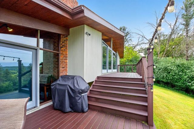 2715 Salem Road SW, Rochester, MN 55902