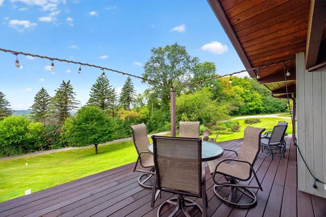 2715 Salem Road SW, Rochester, MN 55902