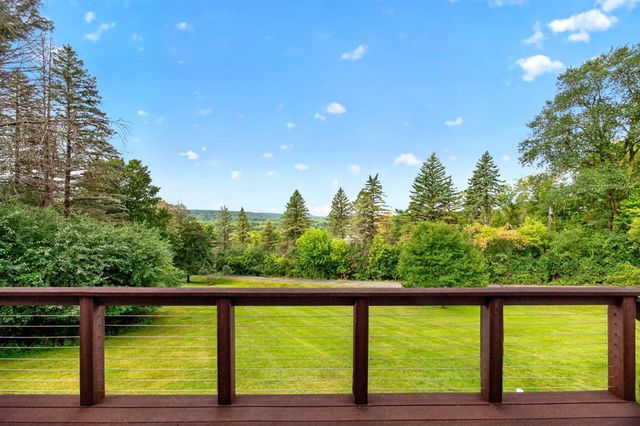 2715 Salem Road SW, Rochester, MN 55902