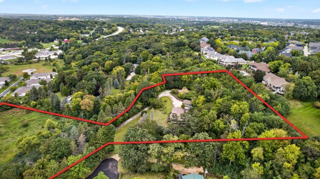 2715 Salem Road SW, Rochester, MN 55902