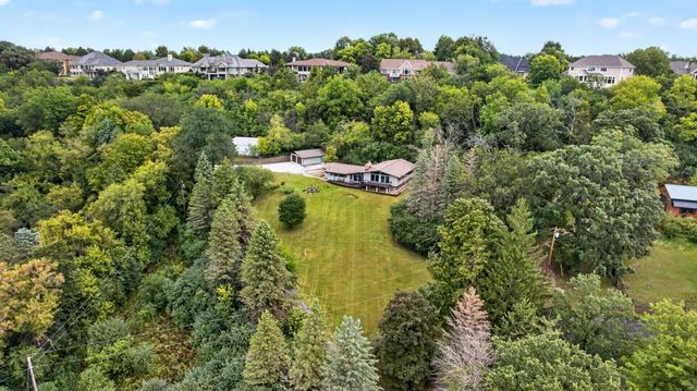 2715 Salem Road SW, Rochester, MN 55902