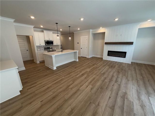 4230 Oak View Lane, Gainesville, GA 30504