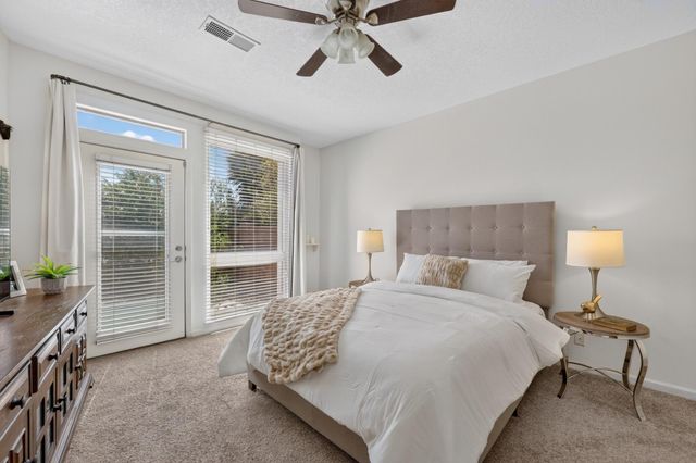3236 Renaissance Drive SE, Rio Rancho, NM 87124