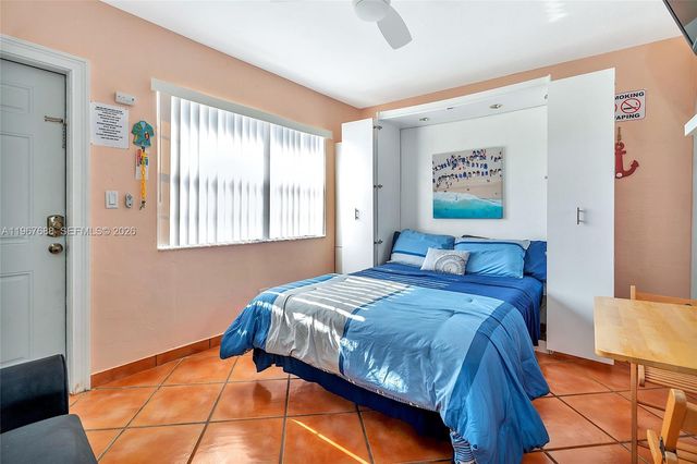 322 Harding Street B202, Hollywood, FL 33019