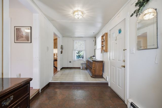 329 Sumner St, Norwood, MA 02062