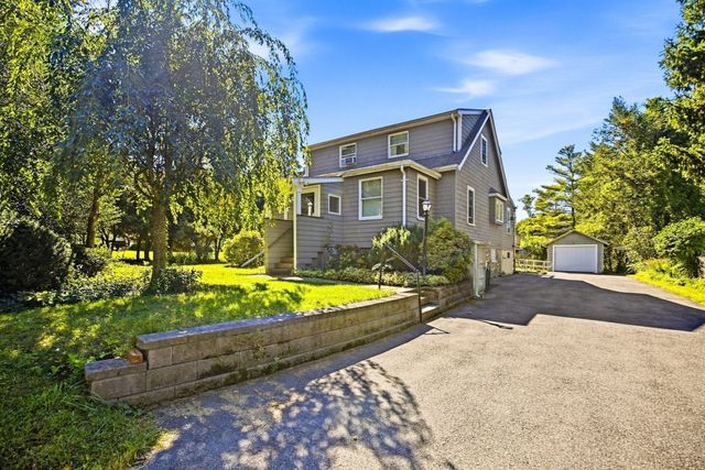 329 Sumner St, Norwood, MA 02062