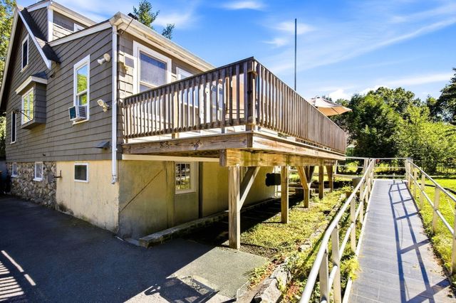 329 Sumner St, Norwood, MA 02062