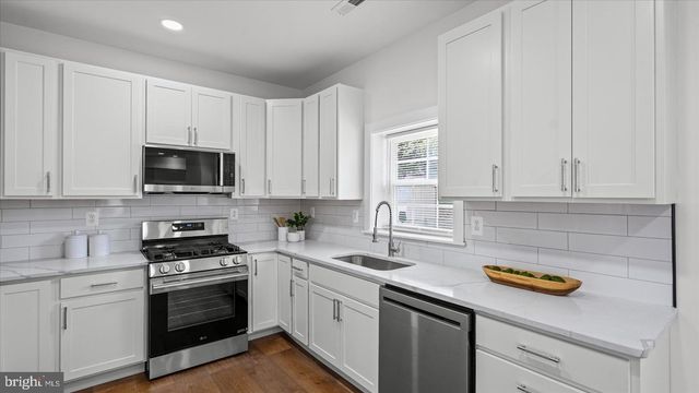 5605 GROVELAND AVE, Baltimore, MD 21215