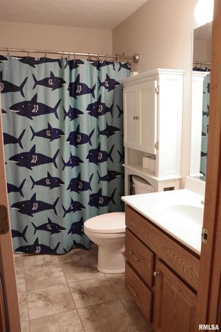 10722 N LAURALINE Court, Peoria, IL 61615
