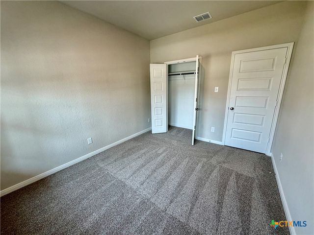 1208 Sweden, Seguin, TX 78155