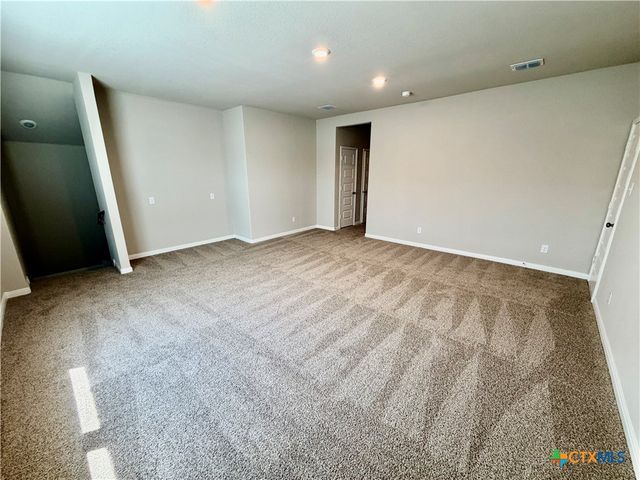1208 Sweden, Seguin, TX 78155