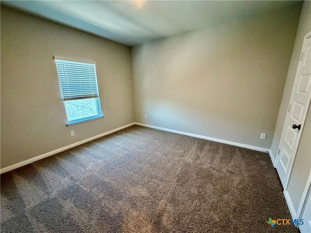 1208 Sweden, Seguin, TX 78155