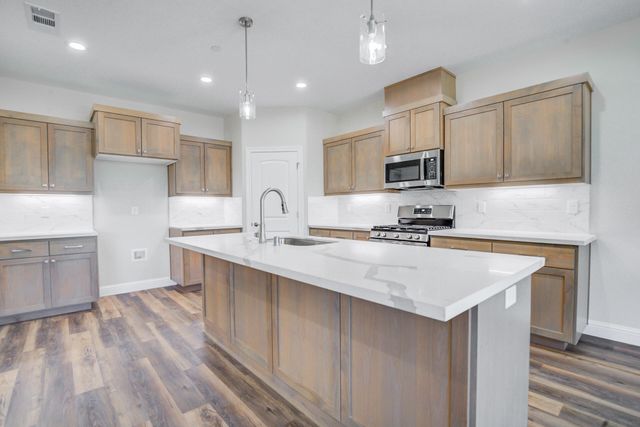 19686 White Horse Place, Cottonwood, CA 96022